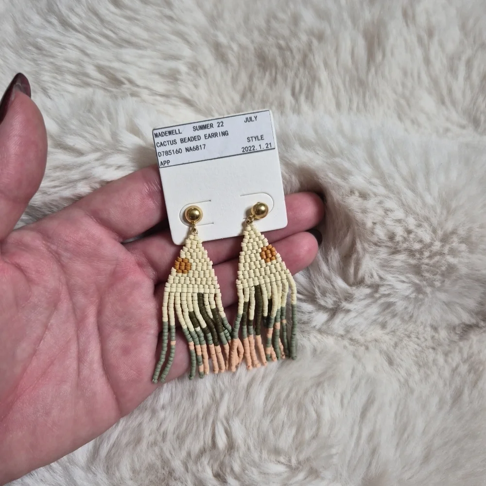Madewell Earrings Cactus Beaded Seed Beads Boho Tribal Festival Earth Goddess ✨️ - Picture 3 of 8